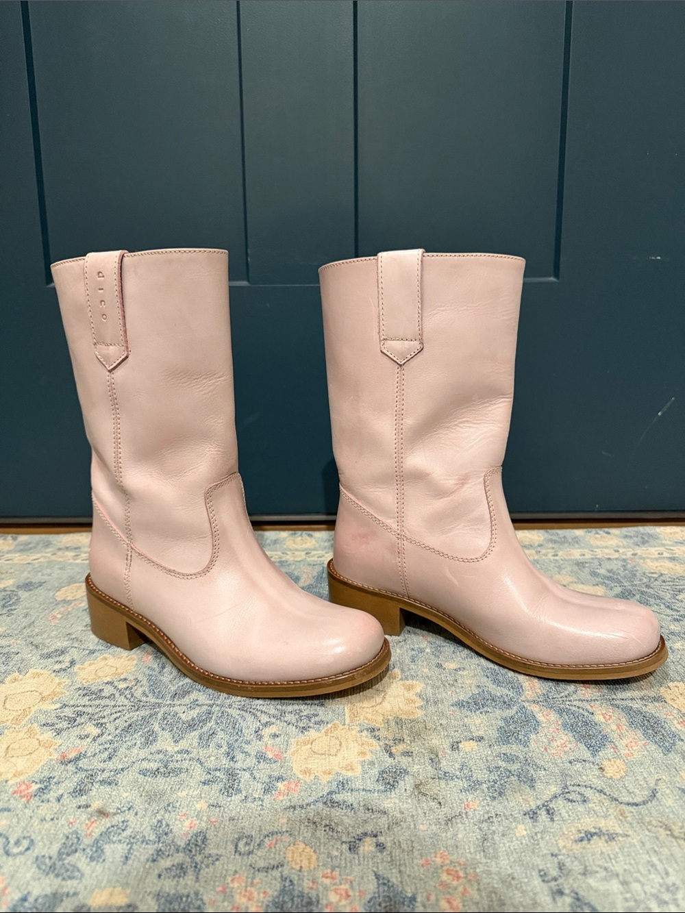 Julia Gaucho Boot in Pink Escovado - Picture 6 of 11